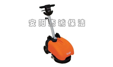 意美 YM799 小型洗地車